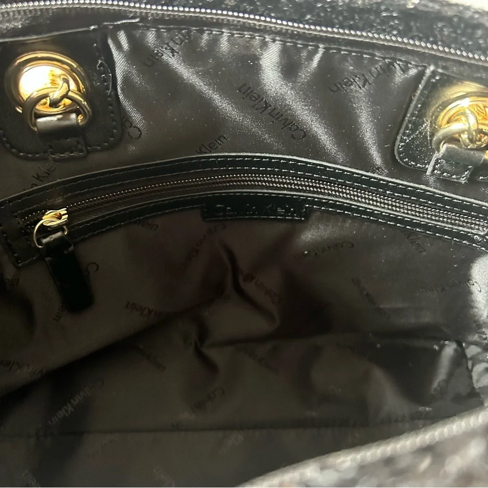 NWT Calvin Klein Black Sequins Medium Shoulder Handbag - Picture 8 of 8